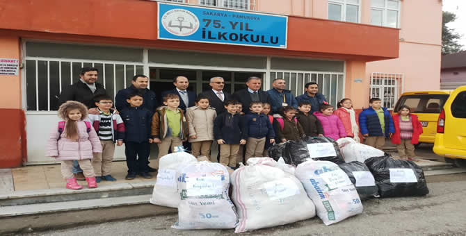 Pamukova 75.Yıl İlkokulu Öğrencilerinden Yardım Kampanyası