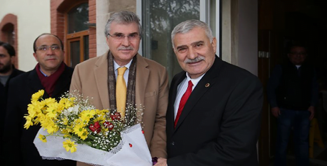 Ekrem Yüce’den Pamukova Ziyareti