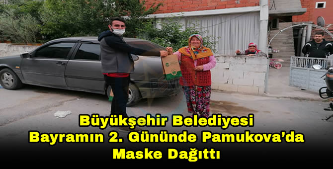 Büyükşehir Belediyesi Pamukova’da Maske Dağıttı…