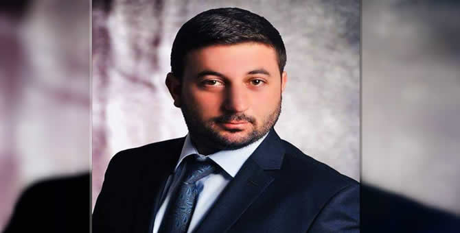 Cumhuriyet Mahallesi Muhtarı Samet Atmaca; Ustalık Dönemi İçin Adaylığını Açıkladı..