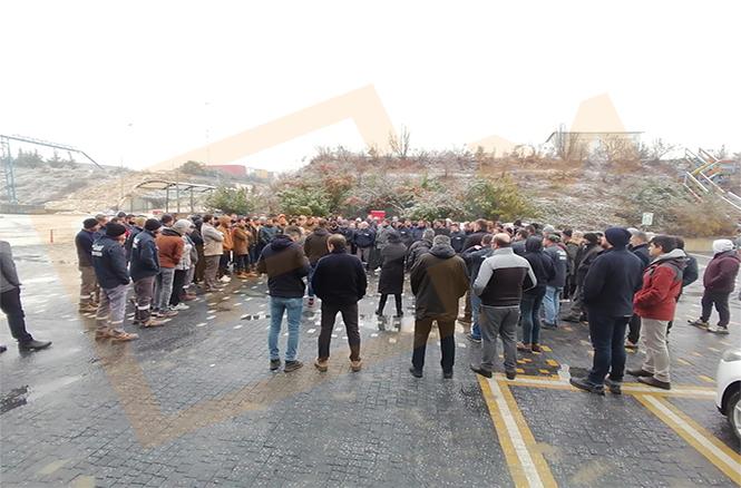 Pamukova’da Fabrika Önünde Maaş ve Promosyon Eylemi!