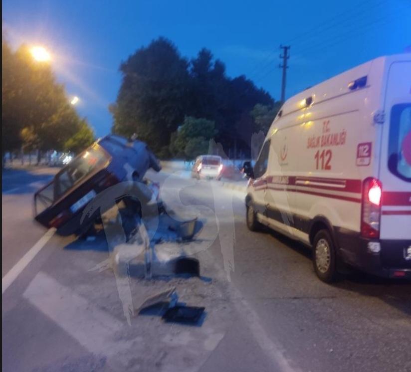 Bariyerlere çarparak durabildi! 3 yaralı