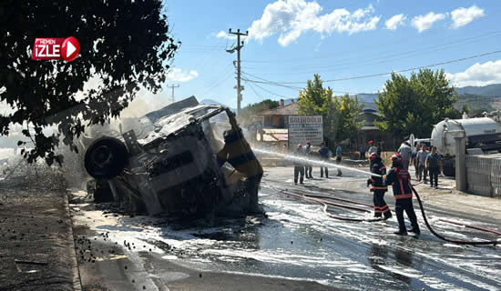 Pamukova İlçe Girişi  D-650 Karayolunda Tır Alev Alev Yandı!