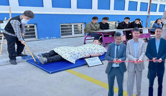 Kaymakam Gürsel Temurci, “Resimli Atasözleri Sergisi”nin Açılışını Gerçekleştirdi..