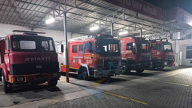 Pamukova’da otluk alanda çıkan yangın büyümeden söndürüldü..