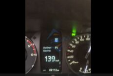 D-650 Karayolunda 139 km hızla önündeki tıra yetişemedi!