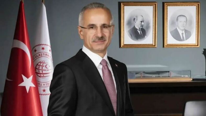 Ulaştırma ve Altyapı Bakanı; Pamukova YHT İstasyonu ve Alifuatpaşa Köprülü Kavşağı Açılışı Sakarya’ya Geliyor…