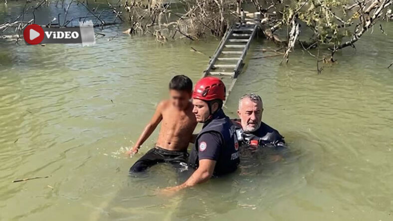 Geyve’de zamanla yarış! İtfaiye 7 dakikada yetişip 11 yaşındaki Kenan’ı kurtardı..